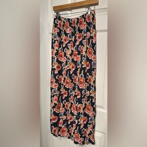 WD.NY XL Women's Navy With Multicolored Flowers  100% Rayon Long Skirt  Elastic